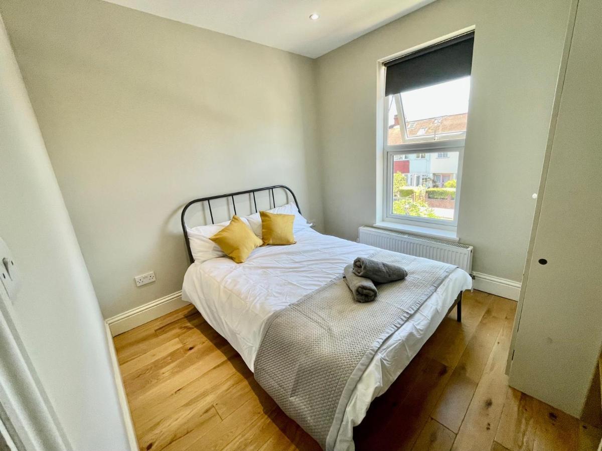 לונדון Cosy 1 Bedroom Flat! מראה חיצוני תמונה